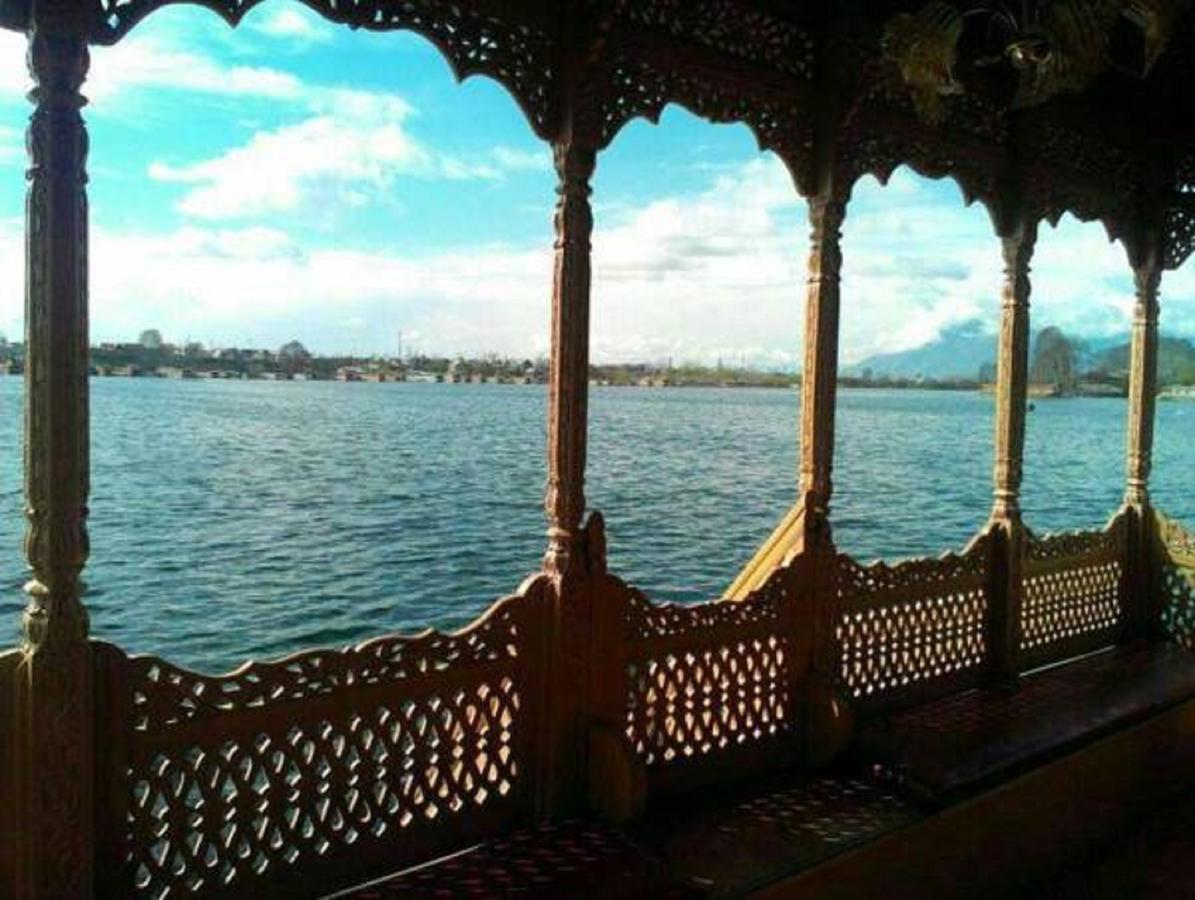 Hotel New Jersey Houseboats Nagin Bagh Exterior foto